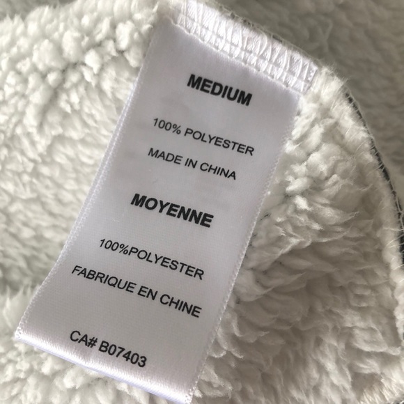 NWOT- Grey Cozy Jacket $50 - Picture 6 of 7